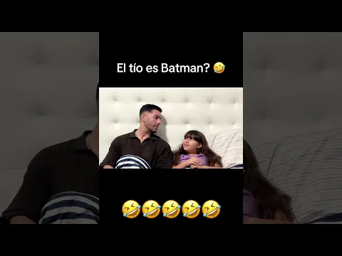 El tío es Batman? 🤣