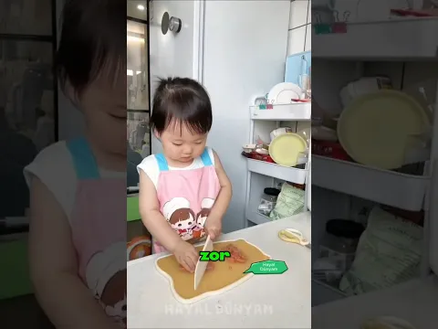 😲 Bu Çocuk Güne Herkesten Önce Başlıyor!