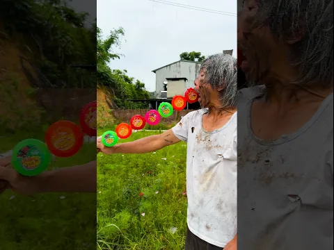 Little Brother Reveals His Funny Trick! 😱😂