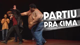 Léo Lins - 300 kg no palco