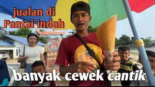 JUALAN DI PANTAI TERNYATA BANYAK CEWEK CEWEK