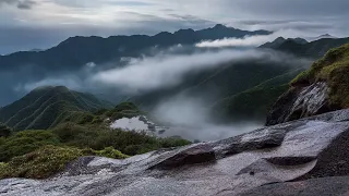 soothing rain in the mountains for studying and sleeping