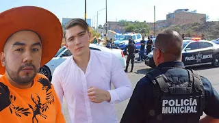 ENCONTRAMOS POLICÍAS CORRUPTOS - CASI NOS ROBAN