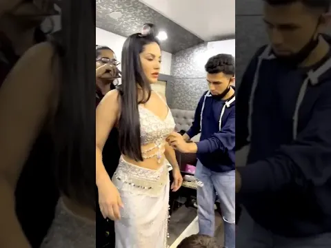 sunny leone hot 🔥 Shoting