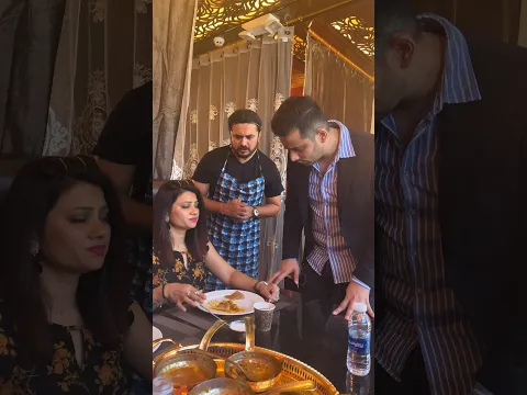Part-2 jesi karni wesi bharni, karma #viral #trending #emotional #goviral #sad #waiter #resturant