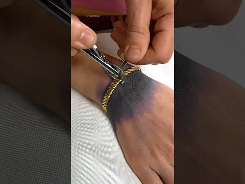 মায়ের হাতে কী হয়ে গেছে 😱🤯 | ALL CREDIT GOES TO @CrafterDuckDIY
