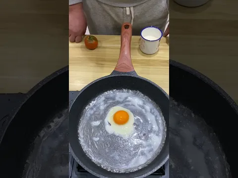 🥰 Satisfying with delicious egg pancake 🥳 #streetfood #satisfying #satisfyingvideo