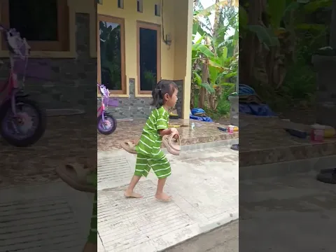Emak kesandung batu #funny #shorts