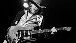 TOP 10 STEVIE RAY VAUGHAN GUITAR TRICKS | Guitar Pilgrim