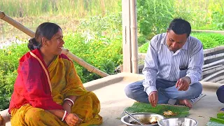 Popi Kitchen piyaj koli & fish curry eating