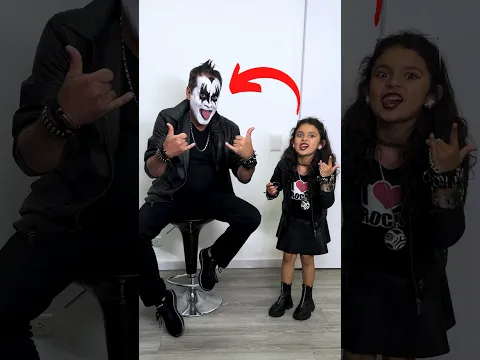 MI HERMANITA SE CONVIRTIÓ EN ROCKERA !!