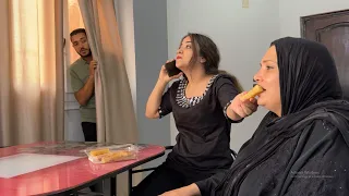 استخبى لزوجته يوم كامل عشان يشوفها بتعامل امه ازاى وطلقها فورا
