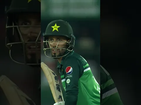 Some shot this from Mohammad Haris! Top take from the ball-picker too 🙌#PAKvNZ | #CricketMubarak