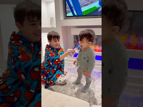 خلودة روح قلبو يضحك كموتة🤗
