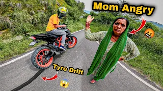 Duke 390 Tyre Drift | Mom Angry 😰