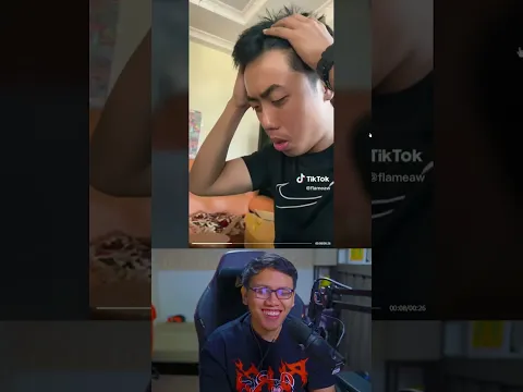 MAU KESEL TAPI..😤😝