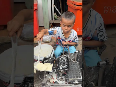 5 Year-Old Orpan Boy Sells Waffle For A Living