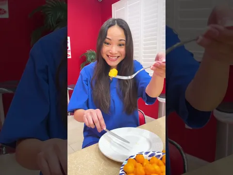 HOW TO EAT LIKE A LADY #shorts