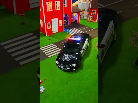 👮 Çocuklar bir polis arabasını tamir ediyor  🔧🚓👮 Çocuklar taklit oyunu! ⛑ Kidibli #shorts