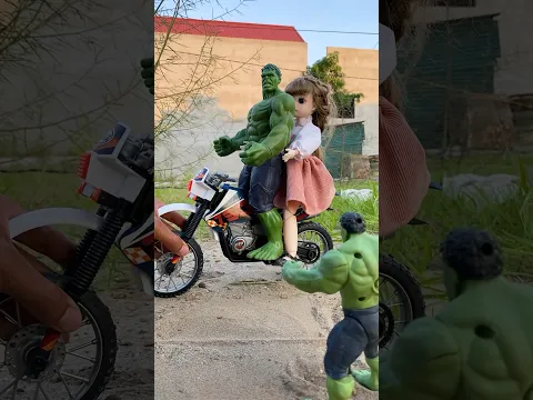 Hulk abandons son for doll P1 | Marvel Toys
