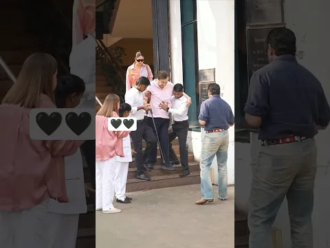 Saif with family #shorts #saifalikhan #kareenakapoor #randhirkapoor #babitakapoor