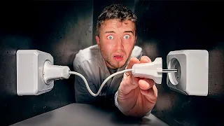 ماذا لو قمنا بتوصيل قابس كهربائي بآخر؟ 🔌⚡ تجربة مجنونة 😱