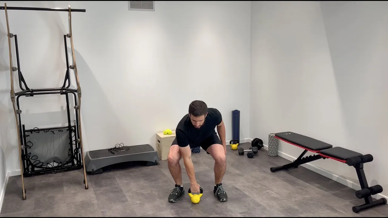 Image Épaulé à un bras avec kettlebell