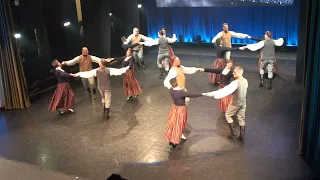 Es mācēju danci vest . U. Žagatas horeogrāfija, tautas mūzika, dejo VPDK Daugava