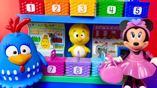 Aprendendo Cores e Números Com Galinha Pintadinha, Minnie e Pintinho Amarelinho