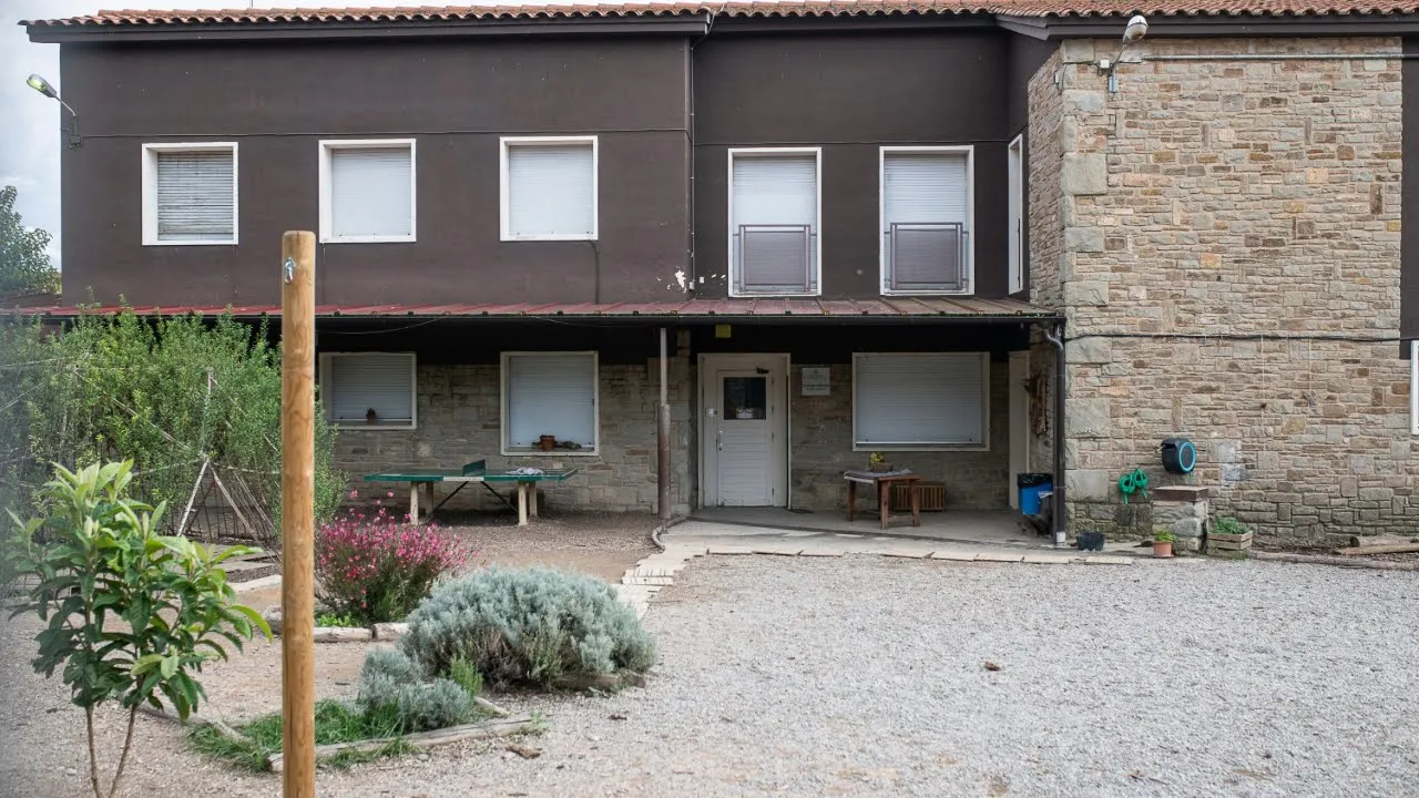 Els 150 alumnes de l’escola de Santa Eulàlia han de fer classe fora del centre pel seu mal estat