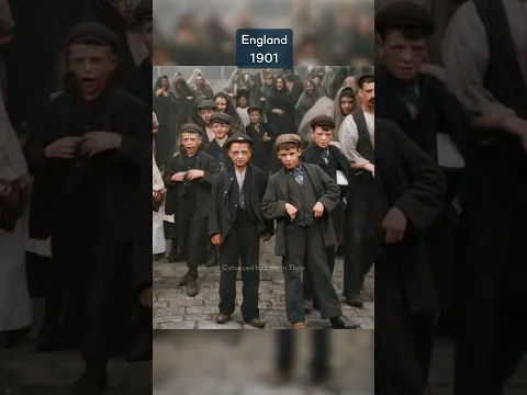 Factory workers in England 123 YEARS ago!🥹 #colorized #shorts