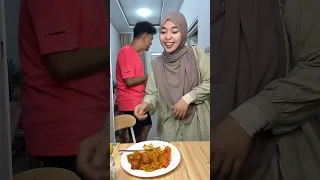 Tebak Siapa yg makannya paling banyak ?