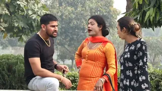 होली के दिन दो प्यारे किन्नरों पर प्रैंक, प्रतिक्रियाएँ मज़ेदार हो गईं