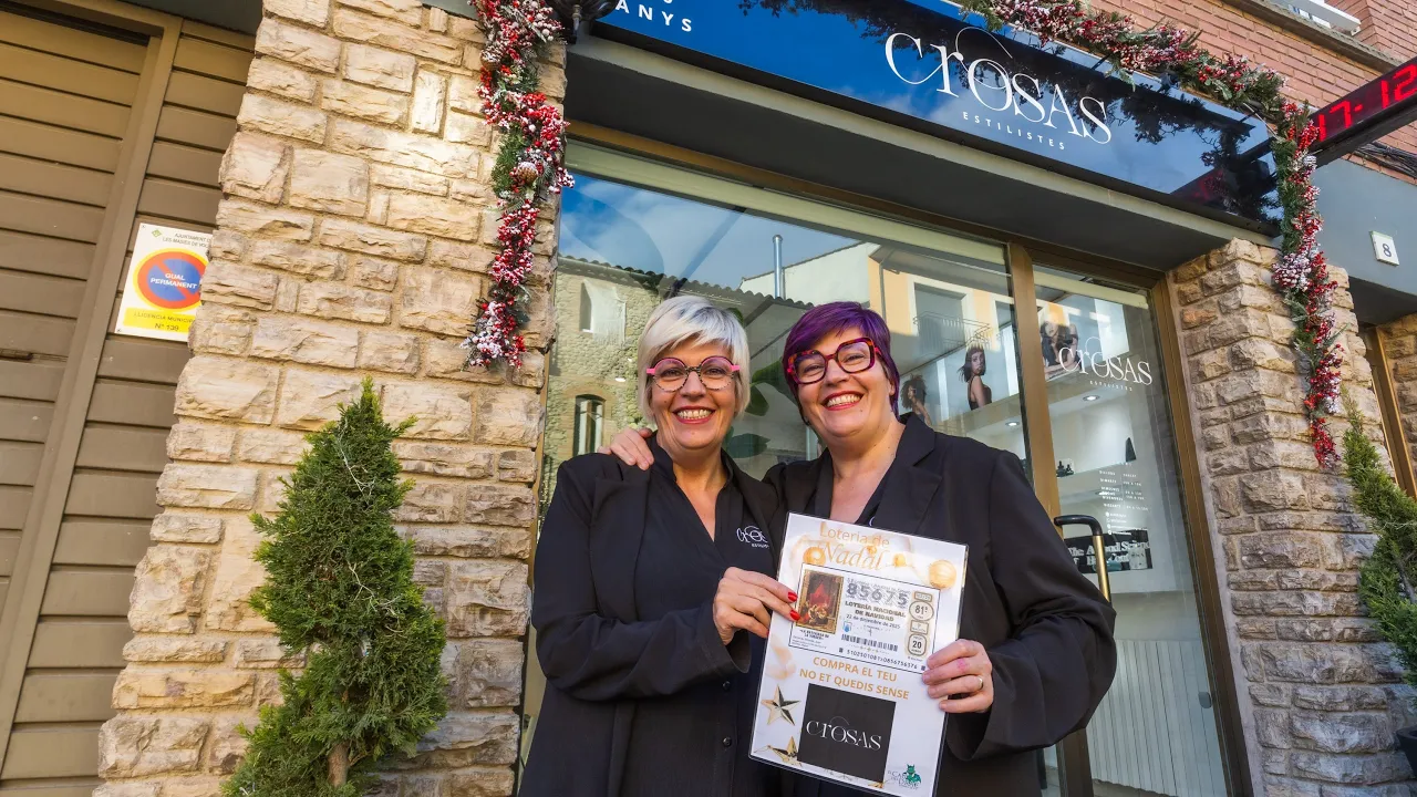 Croses Estilistes va repartir participacions del 20085 fa 20 anys a Vinyoles