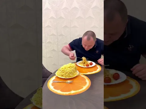 Дима не получил курицу 🤣 #shorts от Ospen4iki
