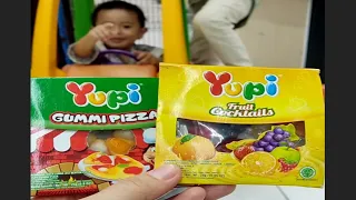 Kumpulan video Hana dan Syamil Review jajanan kesukaan