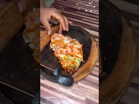 Half pizza 🍕 #shorts #food #pizza #pizzalover