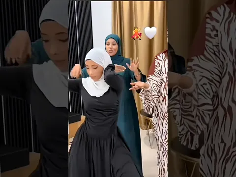 Sundus ayaanle oo ciyaar waali soo bandhigtay | miss Dance 🎶 🎵