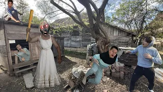 GRANNY SE POJAVILA NA SELU I NAPALA NAS SA PALICOM! *pokušala me uhvatiti i ubiti*