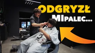 UGRYZŁ MNIE PODCZAS WIZYTY NA STRZYŻENIU 😳