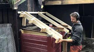 I Built A 5 Star Chicken Coop!