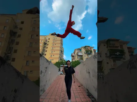 Money Heist vs Police 53 #moneyheist #parkour #police #escape #shorts #goguys