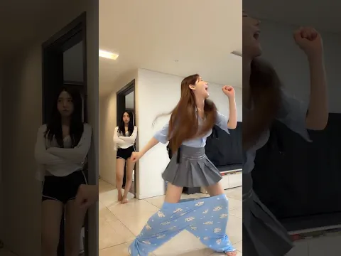 댄스 챌린지 촬영 중 난입한 동생ㅋㅋ