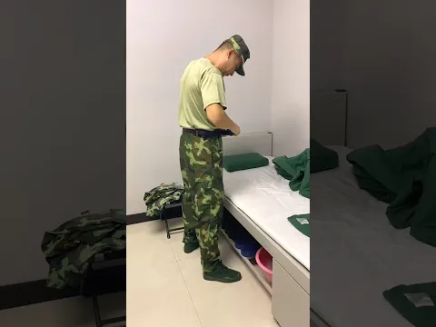 Army मैन की फुर्ती देख कर्नल हुआ खुश | army packing🧳| #shortsvideo