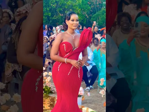 Hamisa mobetto alivyomfuata Aziz Ki kuvalishwa Pete.