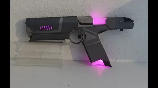 Cyberpunk Retro Scifi custom lasergun demonstration