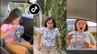 Los Mejores TIKTOK De Lupita Y ElHuelePerron #8 🤣
