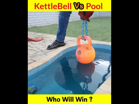 देखिए क्या हुआ जब Hot 🔥KettleBell को Pool मे डाला गया 😱#shorts #experiment#मजेदारवीडियो #thefactztv