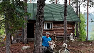 пришёл в избу, отлично наловил, супеРыбалка, крупная рыба, медведь прокусил канистру.