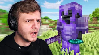 Minecraft maar elke 30 seconden gebeurt er iets vreemds.